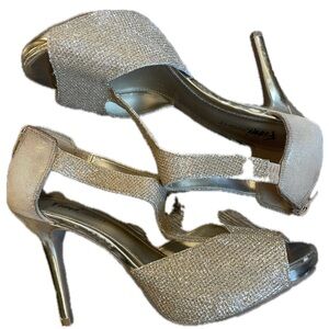 Elegant Sparkly Gold High Heels